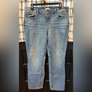 Maurices M Jeans Slim Straight Mid-rise Regular Length 12.